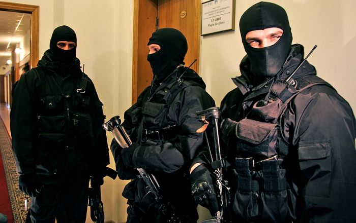 обыск фото ангстрем зеленоград