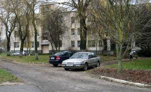 парковка у школы в зеленограде